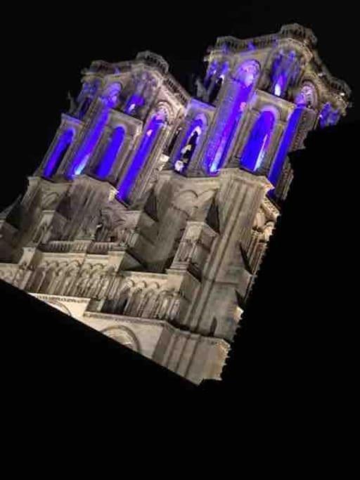 Suite De Charme Au Pied De La Cathedrale Laon Dış mekan fotoğraf